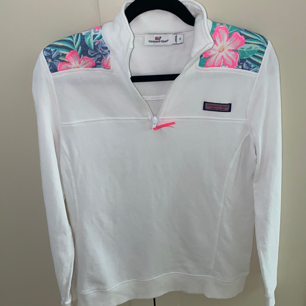 Vineyard vines pullover